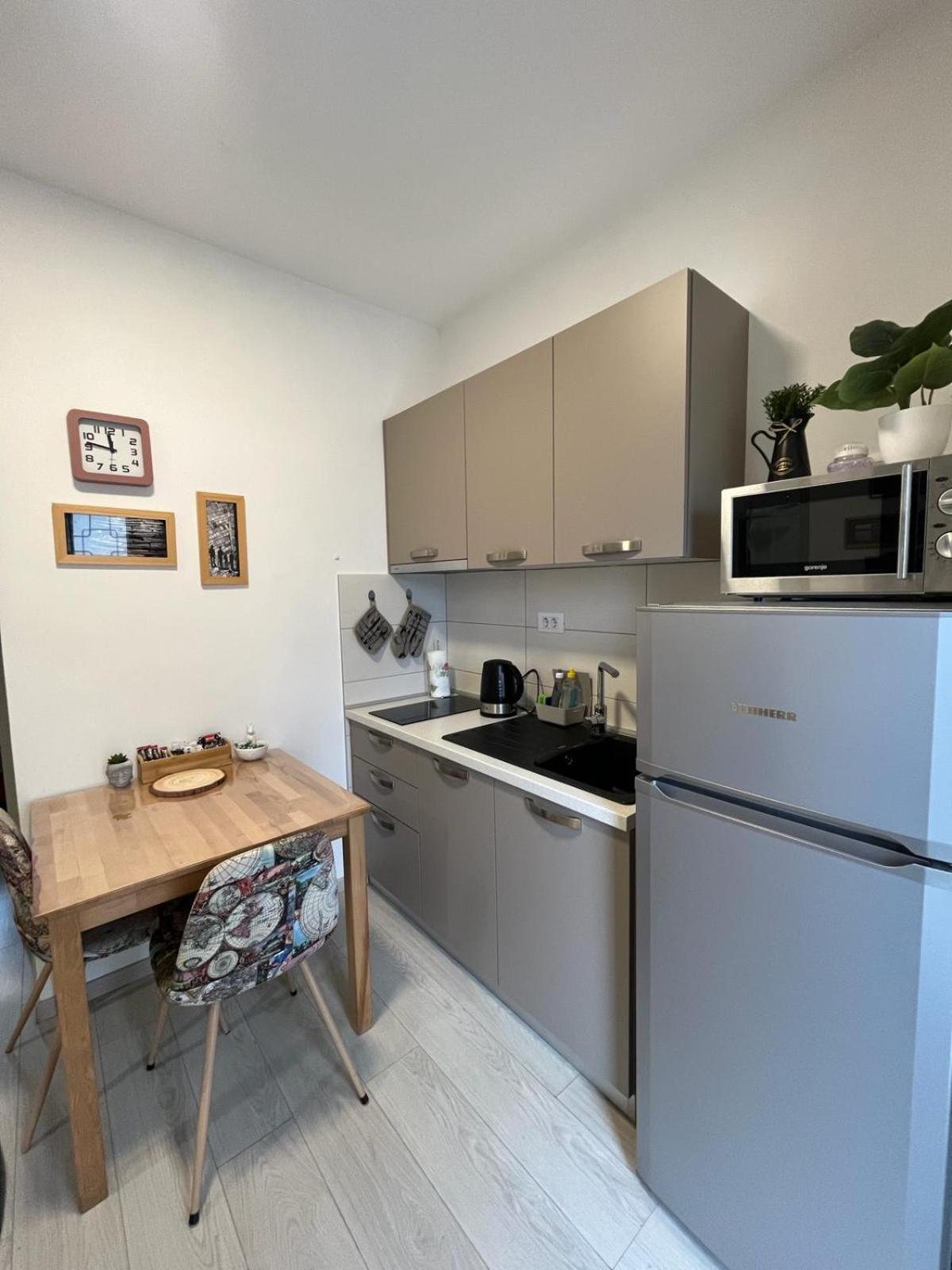 Apartment Arena Пула Экстерьер фото
