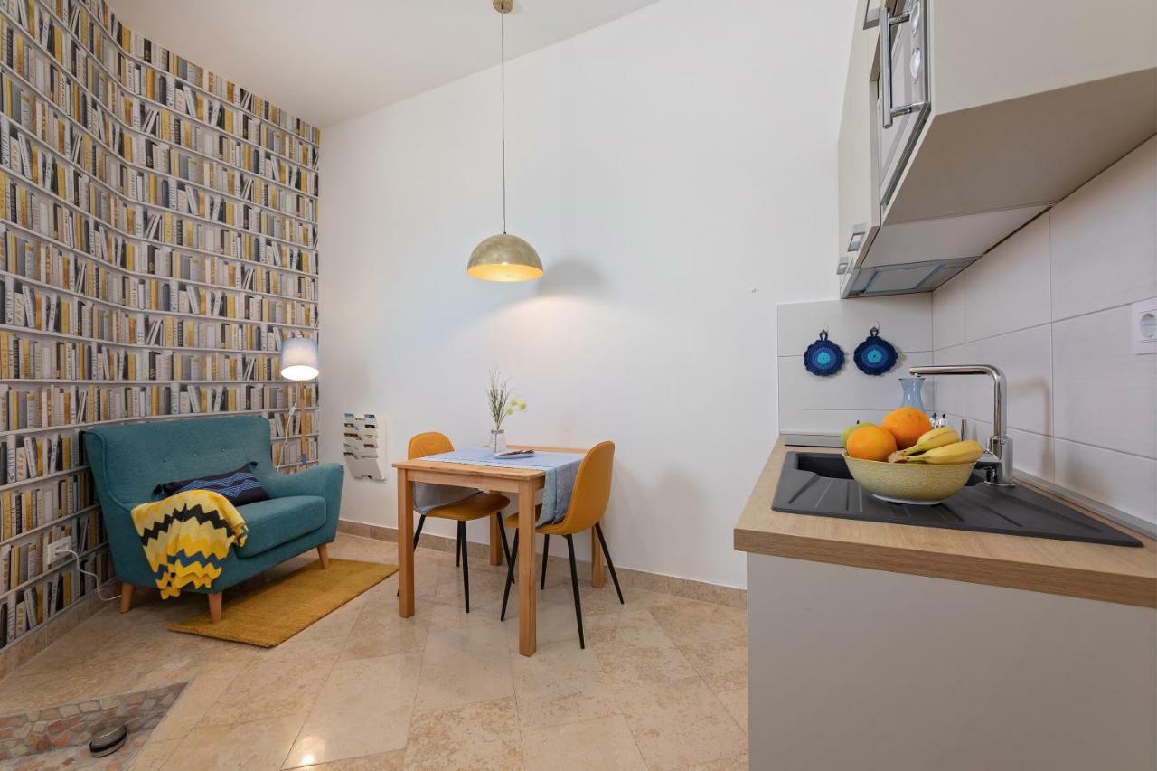 Apartment Arena Пула Экстерьер фото